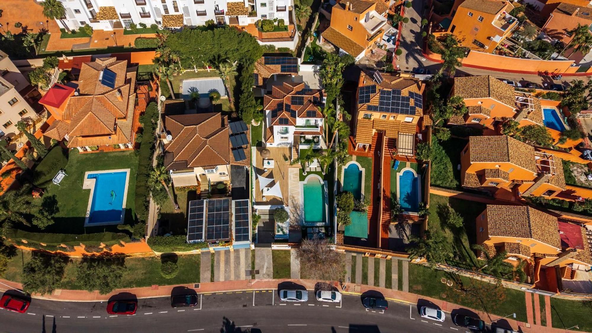 Vacation Marbella I Sunny Camelia Villa Heated Pool, Recently Renovated, Best Residential Neighborhood In Benalmadena, Short Walk To The Beach, Cinema Room 외부 사진