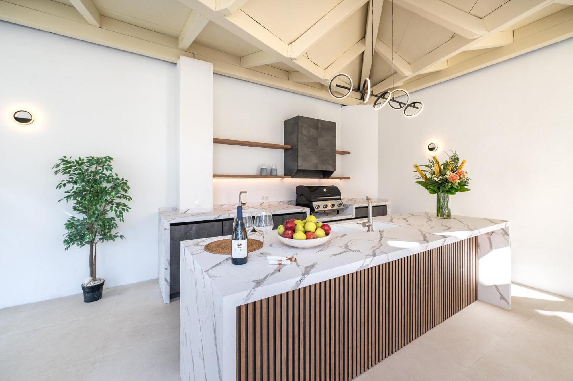 Vacation Marbella I Sunny Camelia Villa Heated Pool, Recently Renovated, Best Residential Neighborhood In Benalmadena, Short Walk To The Beach, Cinema Room 외부 사진